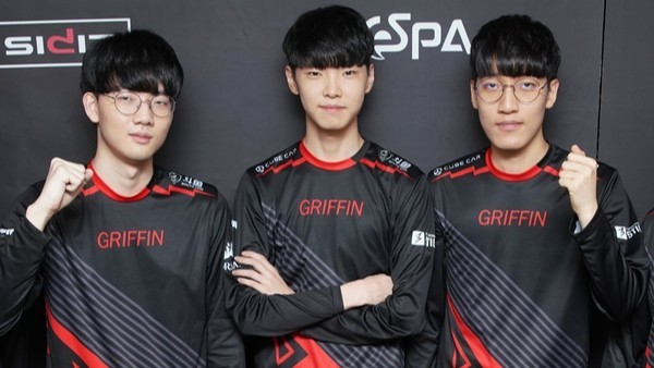 而保留了继 而保留了继