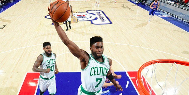 比赛中崭露 比赛中崭露