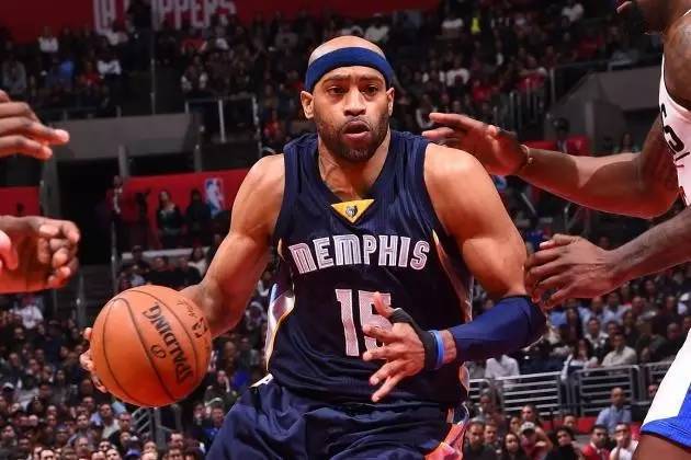 本场国足对 本场国足对