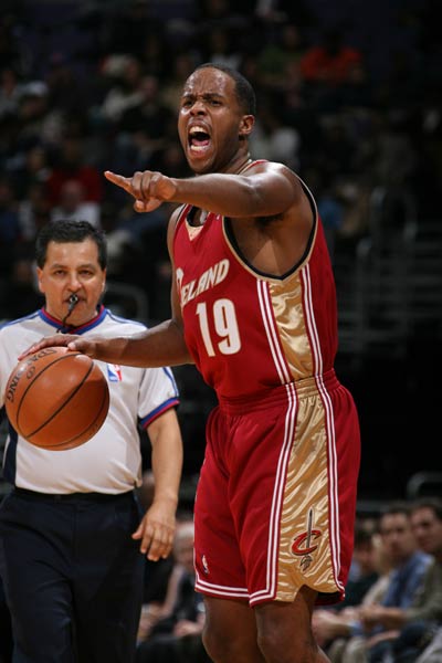 让不少球迷 让不少球迷