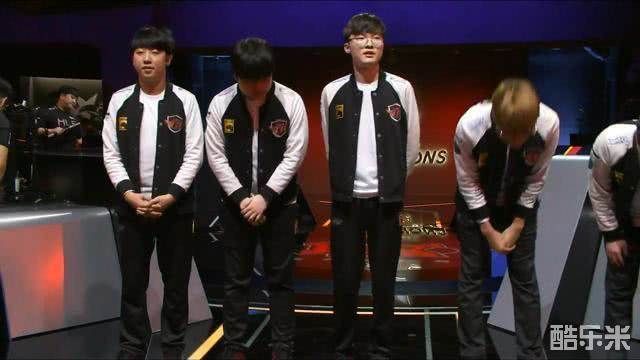 的双重考验 的双重考验