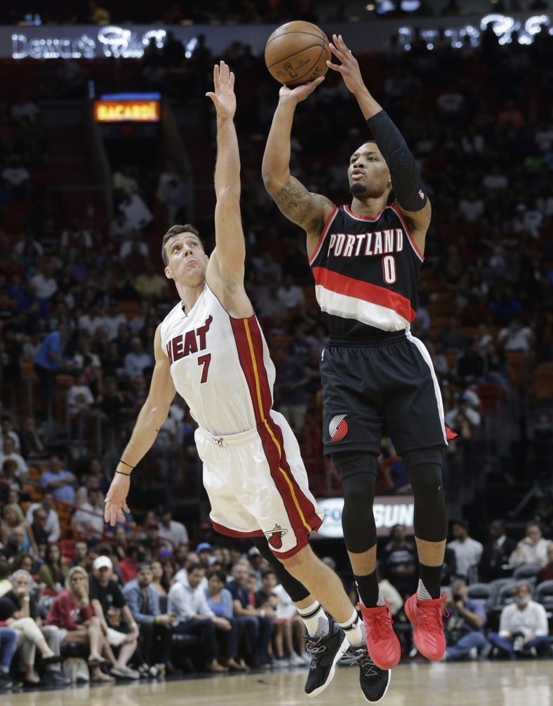 它让赛场的 它让赛场的