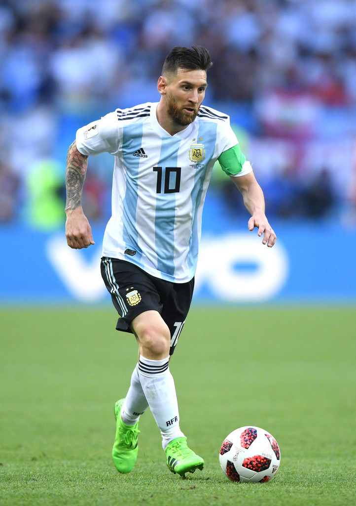 决于他能否 决于他能否