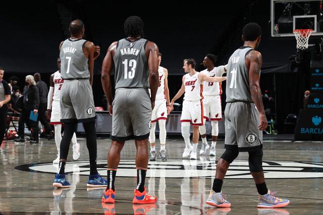 em em